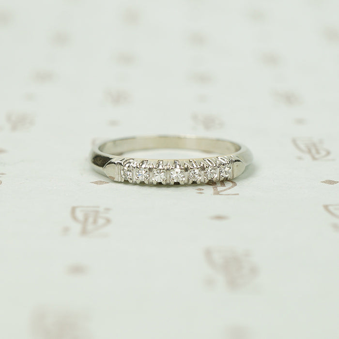 Classic Slim 1940's Diamond Band