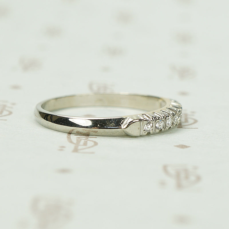 Classic Slim 1940's Diamond Band