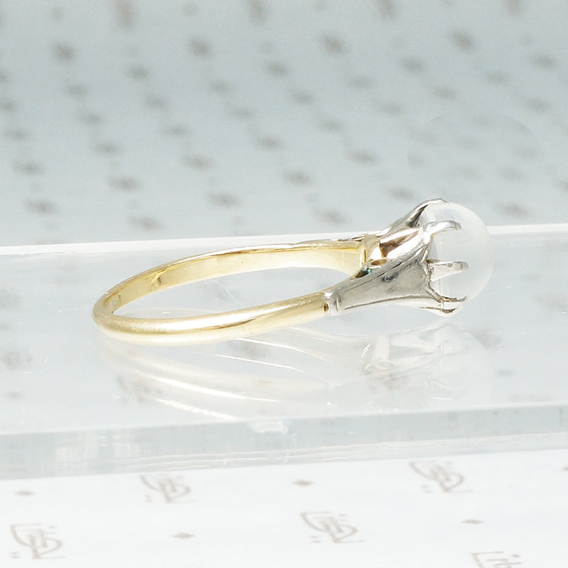 Edwardian Gold and Platinum Moonstone Ring