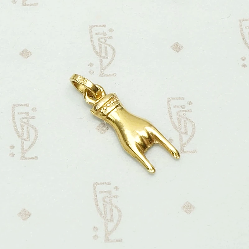 Vintage Gold Corna Charm