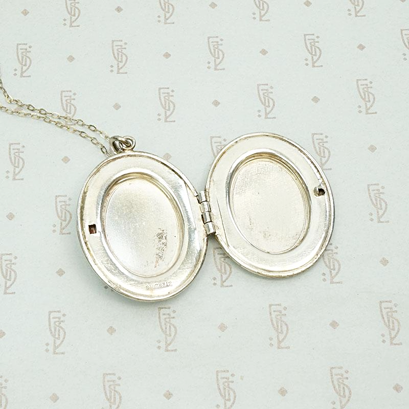 Scrolled Silver Vintage Locket