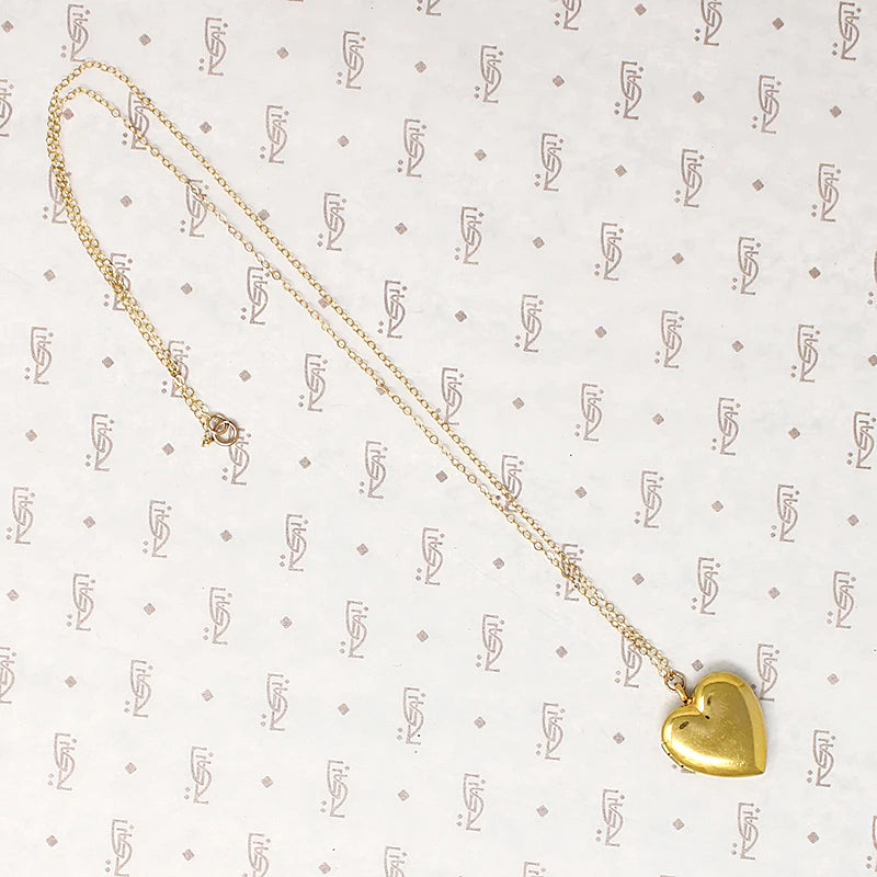 Simple & Sweet Heart-Shaped Locket with Great Photos