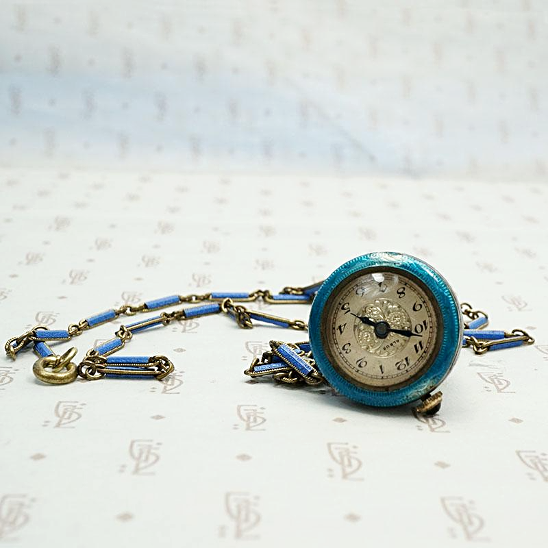 Stunning Enameled 1920s Pendant Watch and Chain. Watch face view.