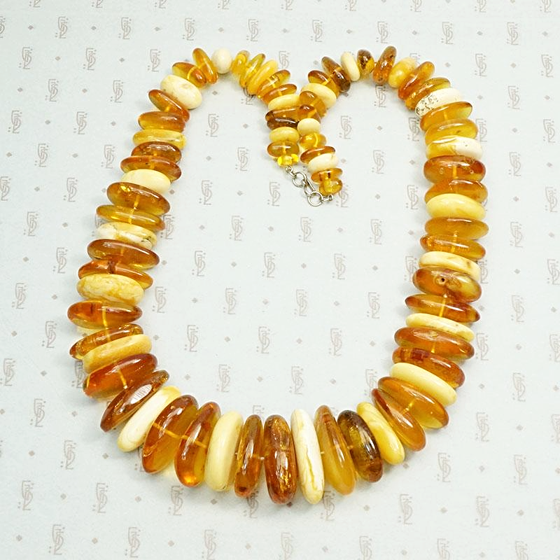 Powerful Baltic Amber Graduated Bead Necklace