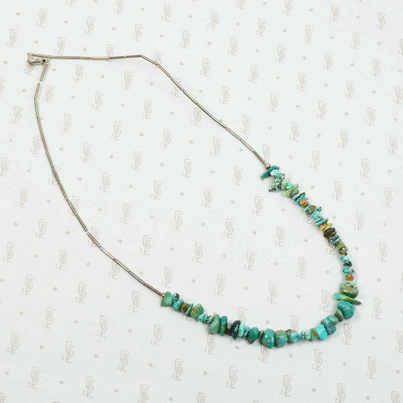 Pretty Vintage Turquoise & Silver Tube Bead Necklace