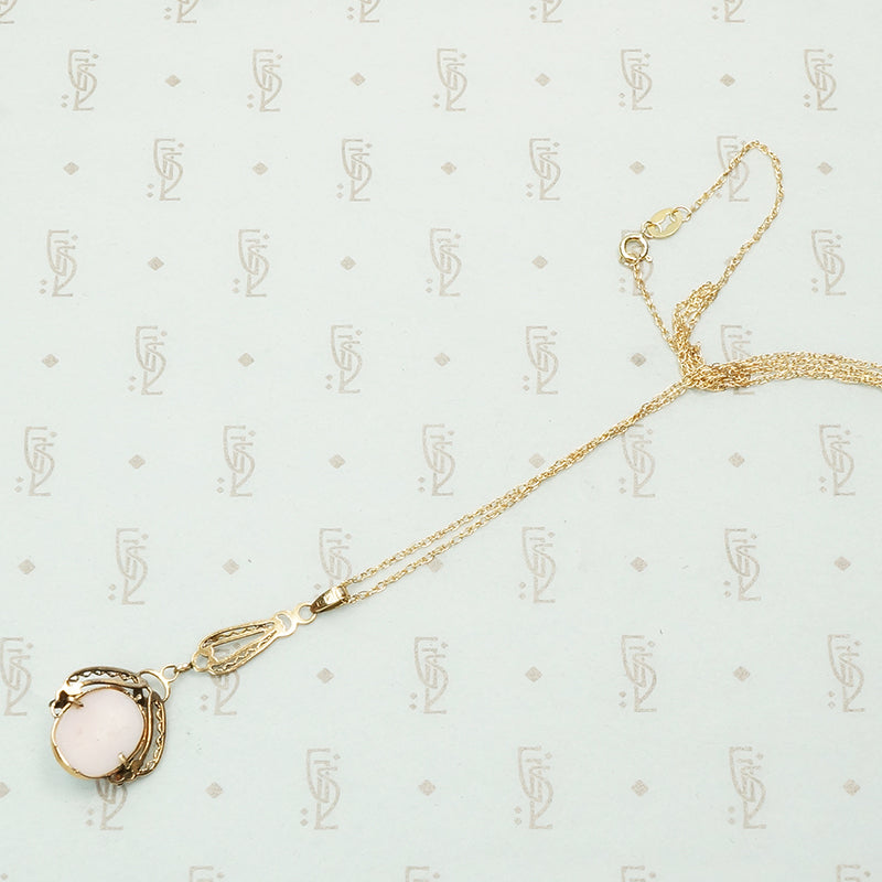 Edwardian Cameo Gold Lavalier