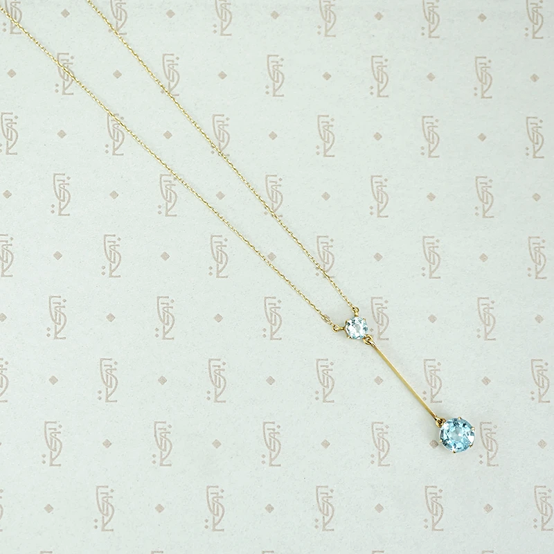 Elegant Aquamarine Drop Necklace in Gold