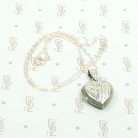Sweet 1970s Silver Heart Locket
