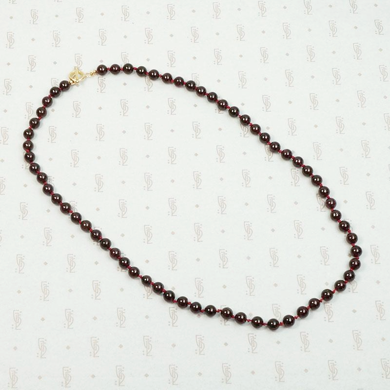 Glowing Garnet Bead Necklace