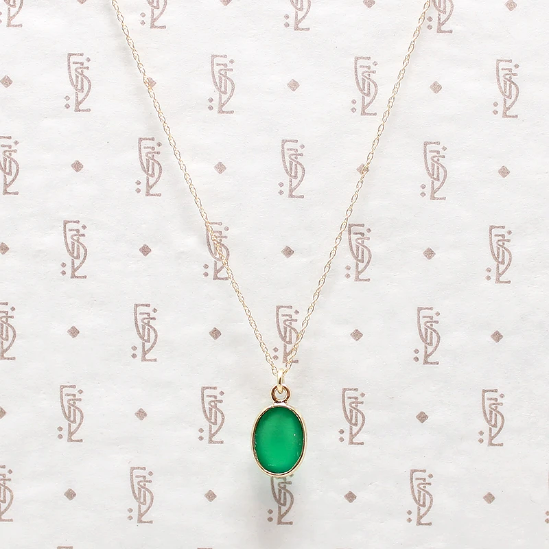 Divine Green Chrysoprase Pendant in Gold