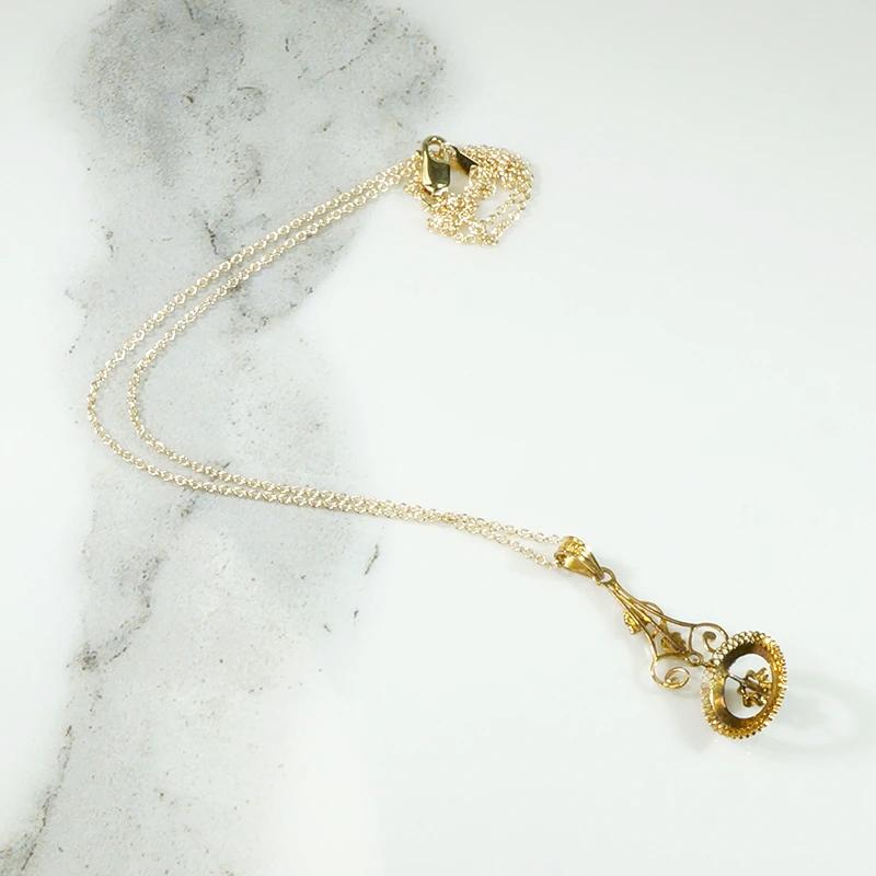 Dainty Engraved Gold Lavalier with Diamond
