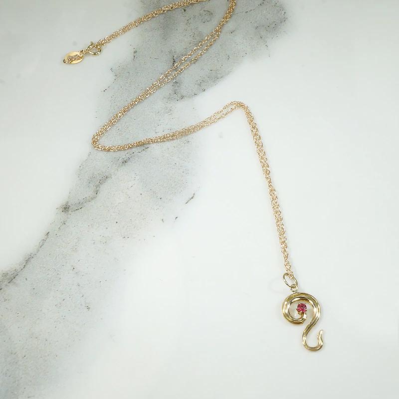 Art Nouveau Pendant in Gold & Ruby