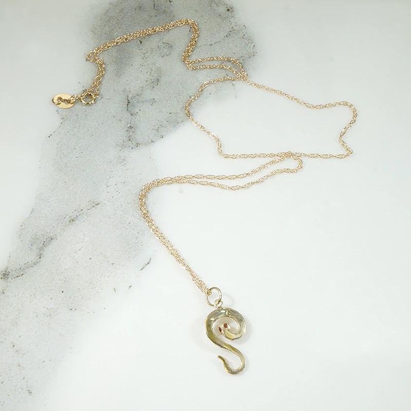 Art Nouveau Pendant in Gold & Ruby