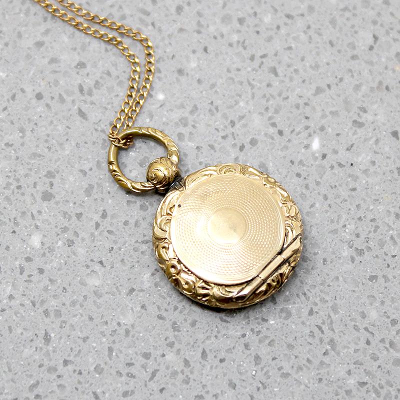 Early Victorian Engraved Gold Sheet Locket