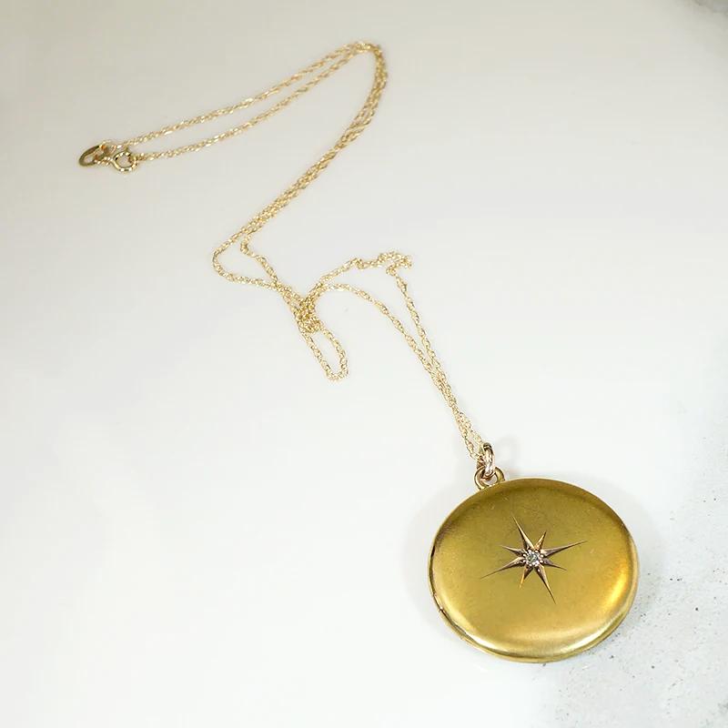 Starburst Set Diamond Antique Gold Locket
