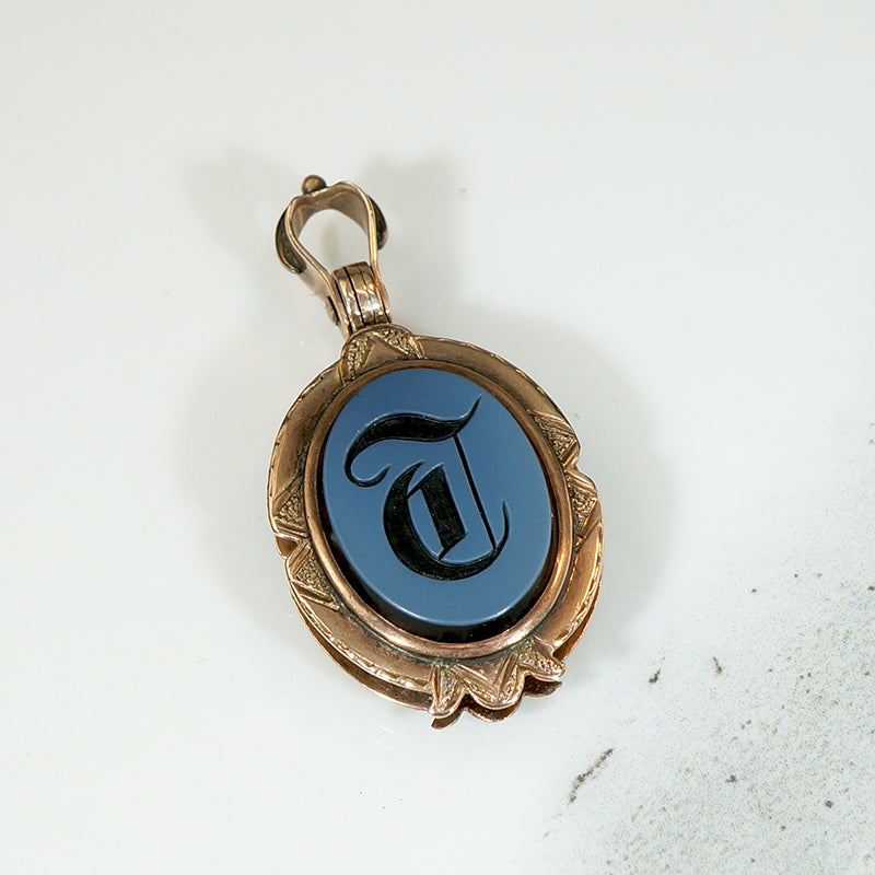 "T" for Terrific Bloodstone & Agate Gold Locket