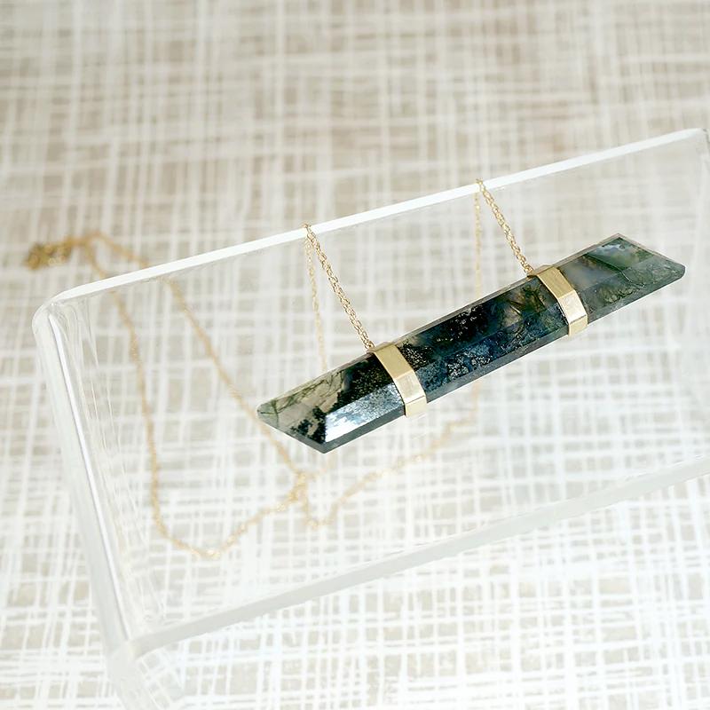 Sophisticated Moss Agate in Gold Banded Necklace