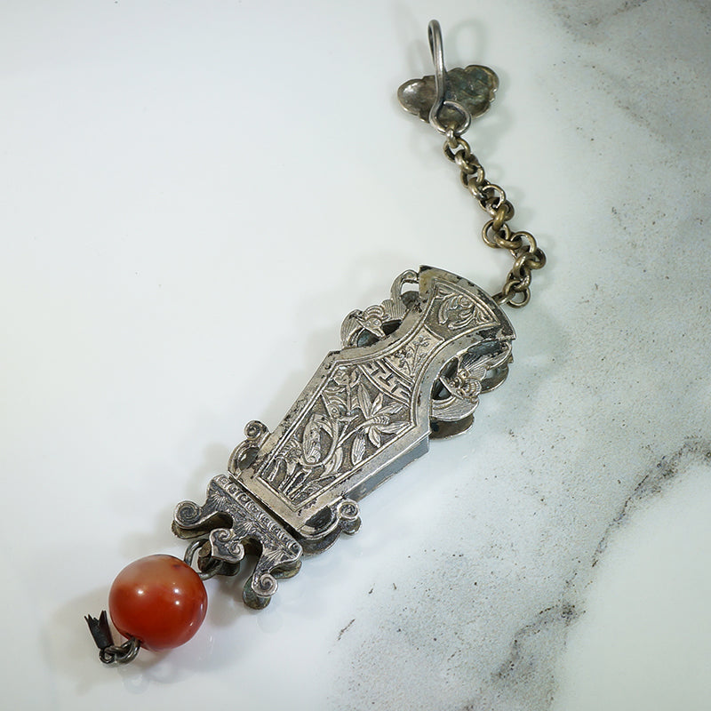 Vase Shaped Silver Chinese Needle Case