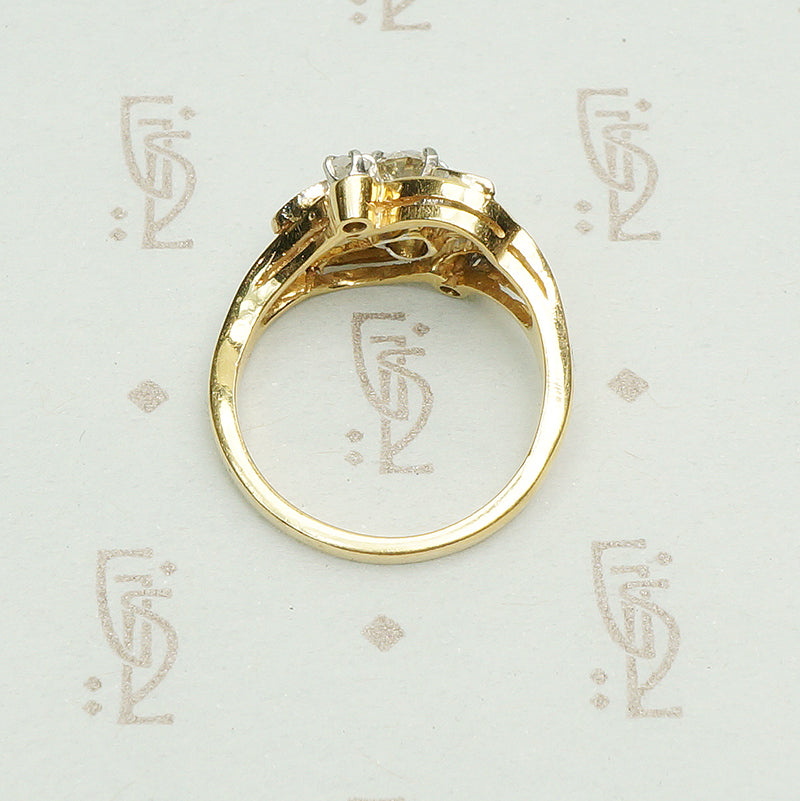 OMC Cushion Cut Diamond Flower Ring