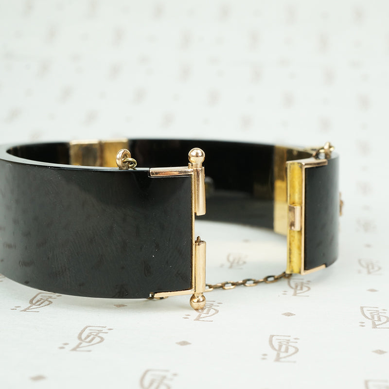 The Golden Wheat Sheaves Onyx Bracelet