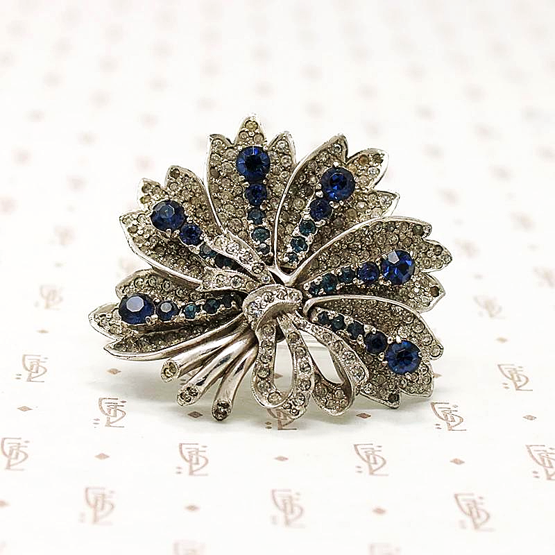 Feather Fan Brooch Signed Ciner