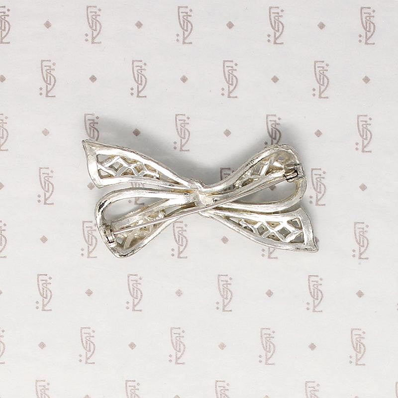 Pretty Sparkling White Paste Bow Brooch