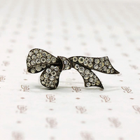 Charming Little Jaunty Bow Brooch