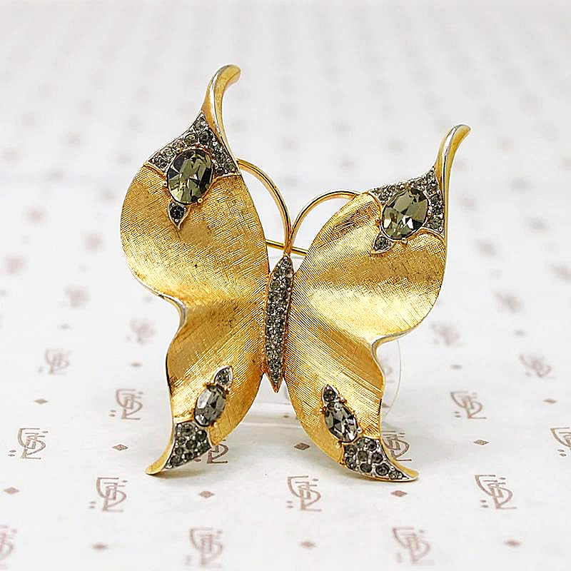 Whimsical Glamour Trifari Butterfly Brooch