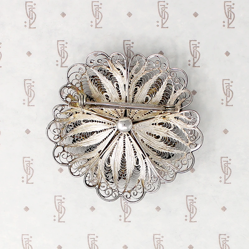 Light & Lacy Silver Filigree Flower Brooch
