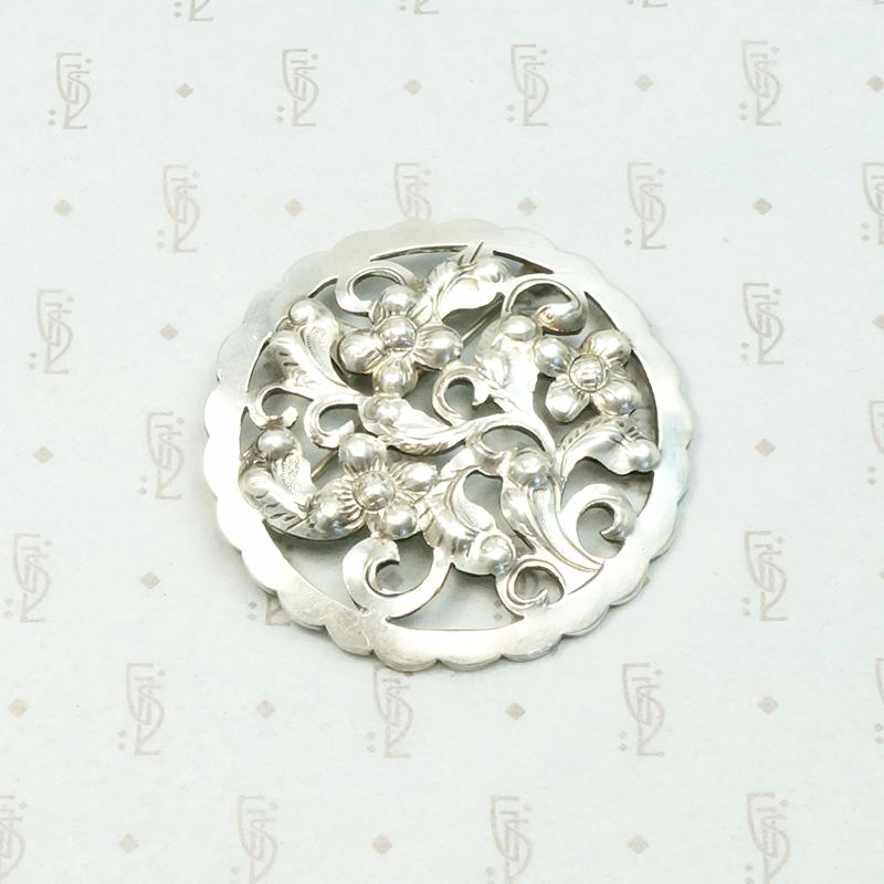 Kalo "Puffy" Pin Silver Dogwood Tree