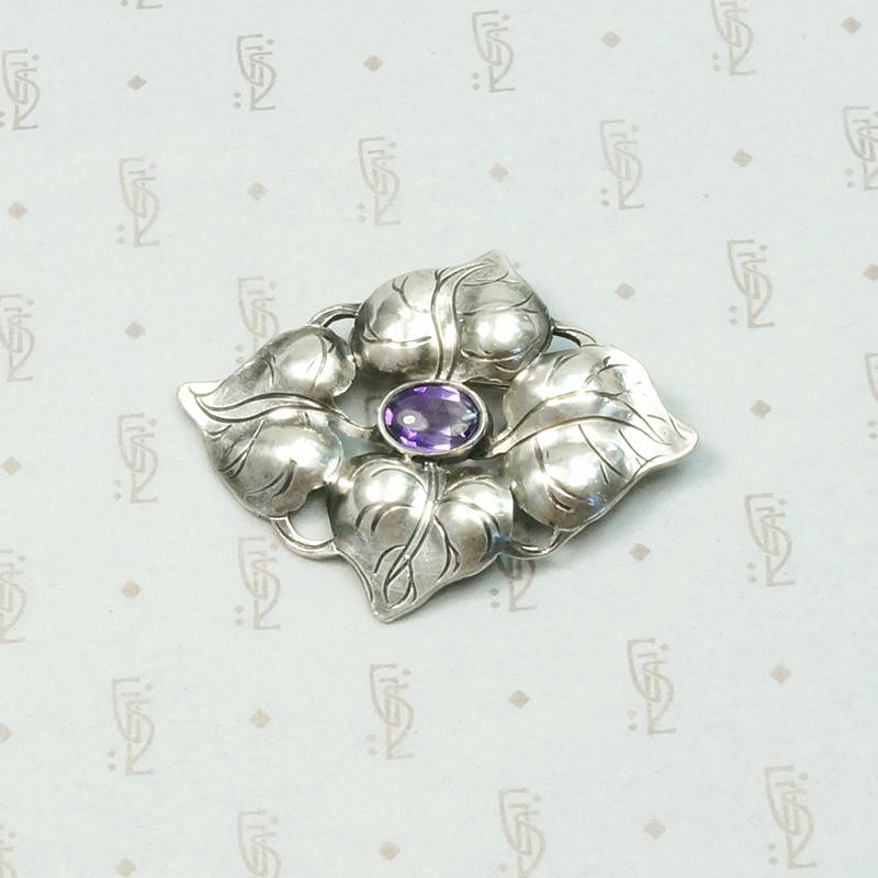 Kalo "Puffy" Pin with Amethyst
