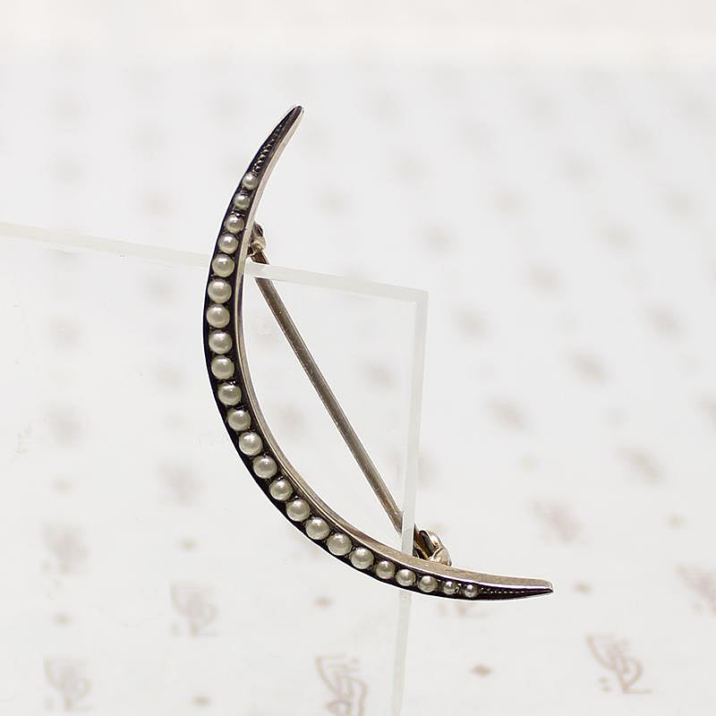 Silver Sliver of Waxing Moon Brooch with Pearls