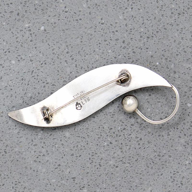 Elegant Mid Century Sterling Leaf Brooch