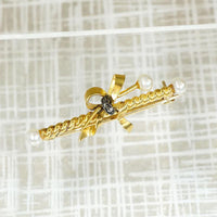 Saucy Bow Diamond & Pearl 18k Brooch