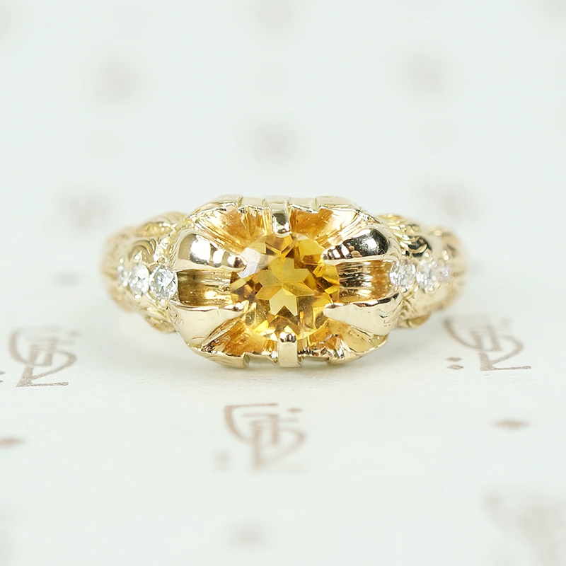 14k yellow gold 1887 gold lions paws belcher ring with cirine and diamond sides