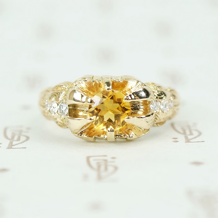 14k yellow gold 1887 gold lions paws belcher ring with cirine and diamond sides