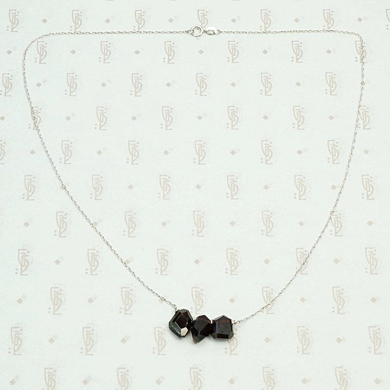 Garnet Nugget Necklace in White Gold by brunet