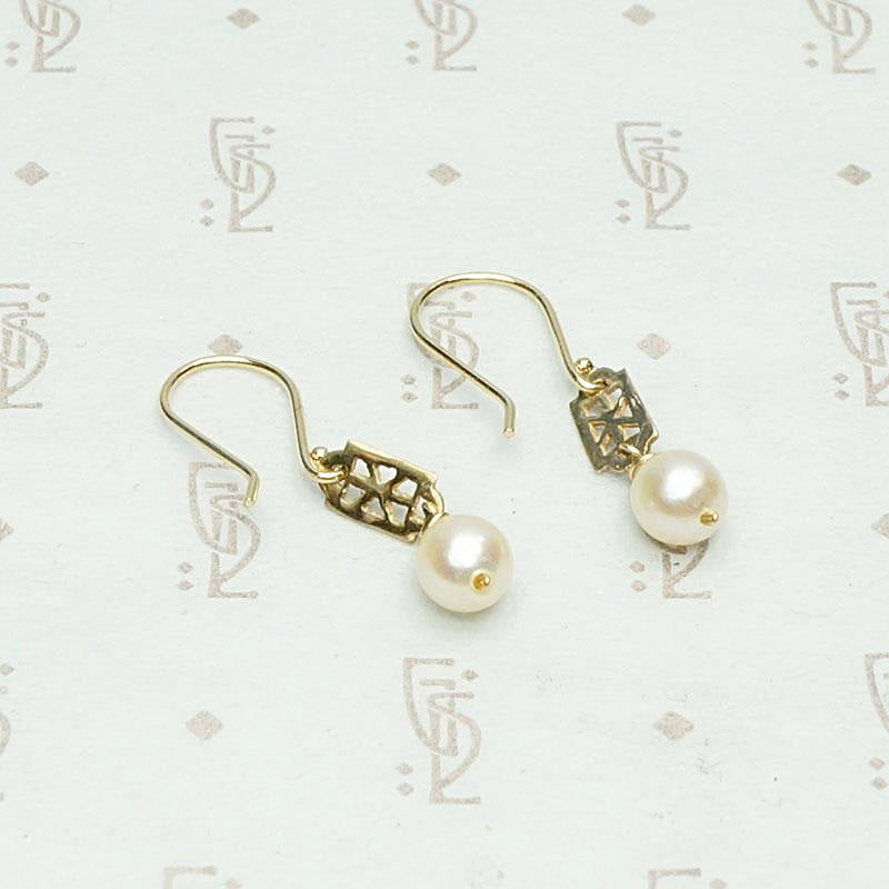 Baroque Pearl and Filigree Earrings by brunet