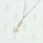 Pearl and White Gold Filigree Necklace by brunet, detail.