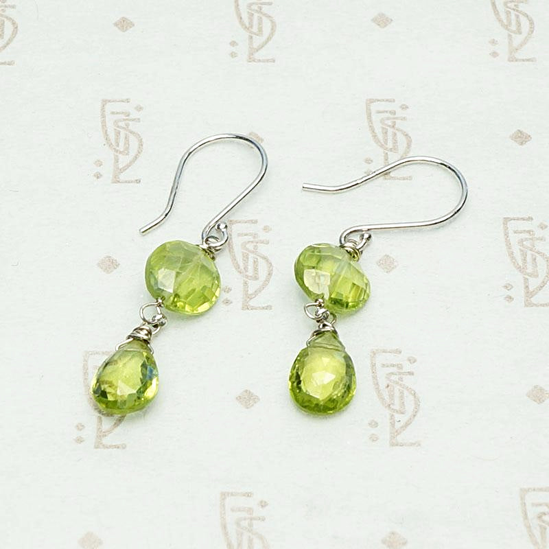 Peridot and White Gold Drop Earrings by brunet