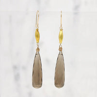 Glittering Smoky Quartz & 18K Gold Earrings by brunet