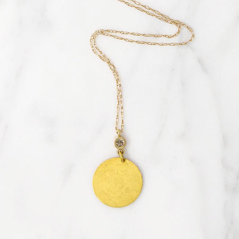 Minimalist Luxury 18k & Diamond Pendant by brunet