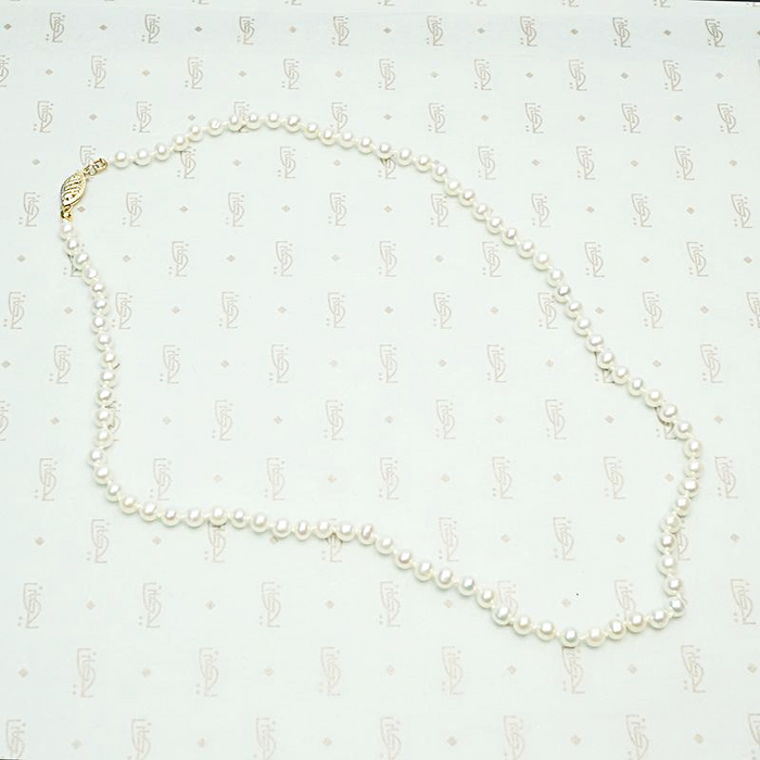 Vintage 19 Inch Freshwater Pearl Necklace 