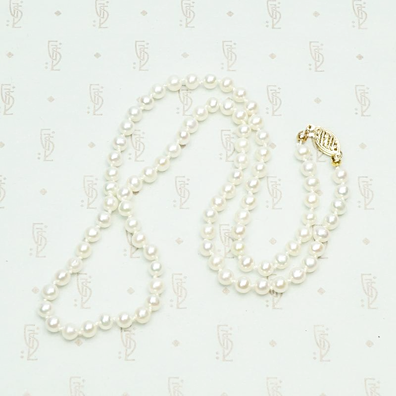 Vintage 19 Inch Freshwater Pearl Necklace 