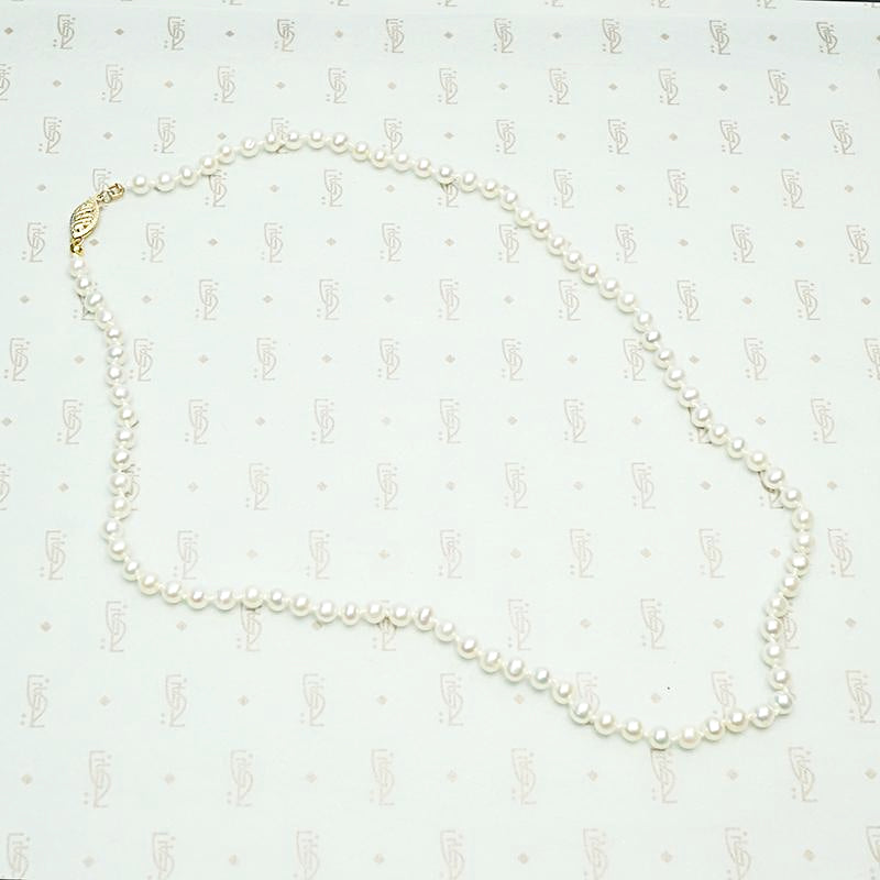 Vintage 19 Inch Freshwater Pearl Necklace 