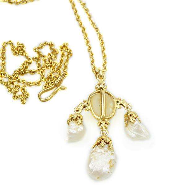 Antique Natural Pearl Necklace with lovely details