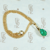 Delightful Emerald Pendant in Gold
