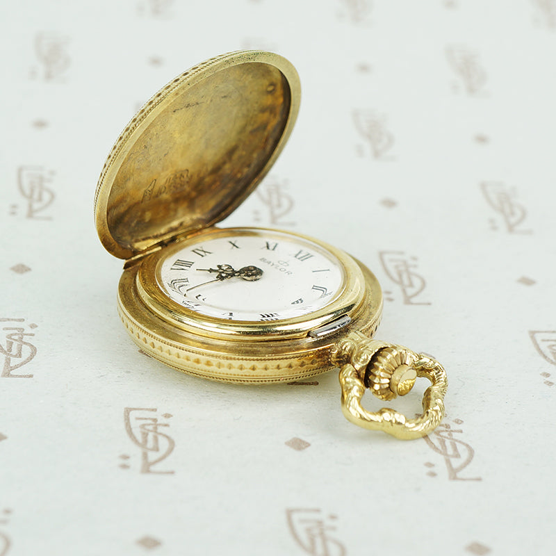14k gold vintage ladies pendant watch with cover open