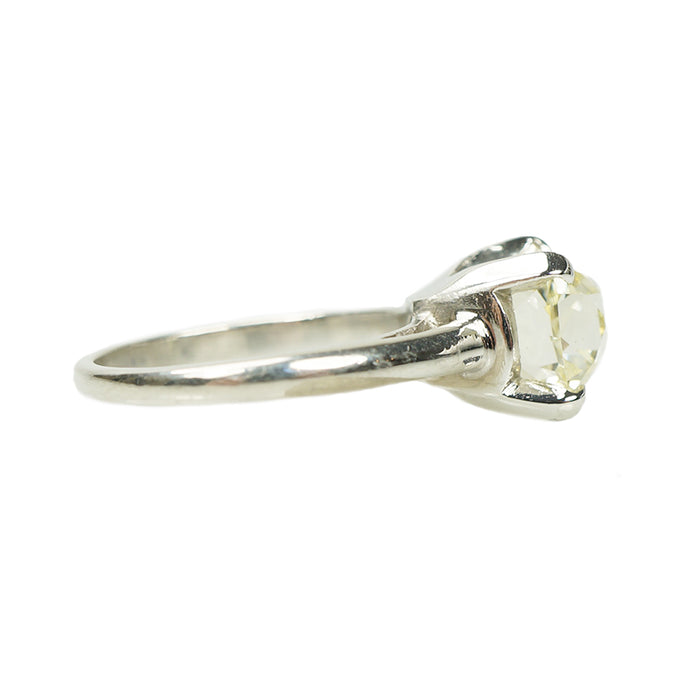 Stunning Peruzzi Diamond Engagement Ring