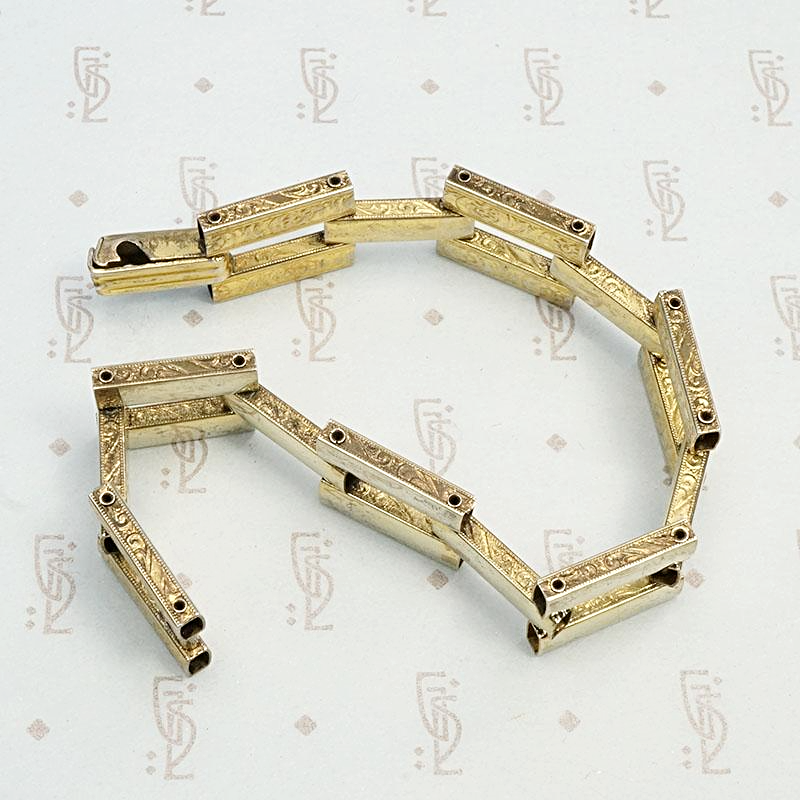 Engraved Gilded Silver 1940s Ladder Bracelet, side view.